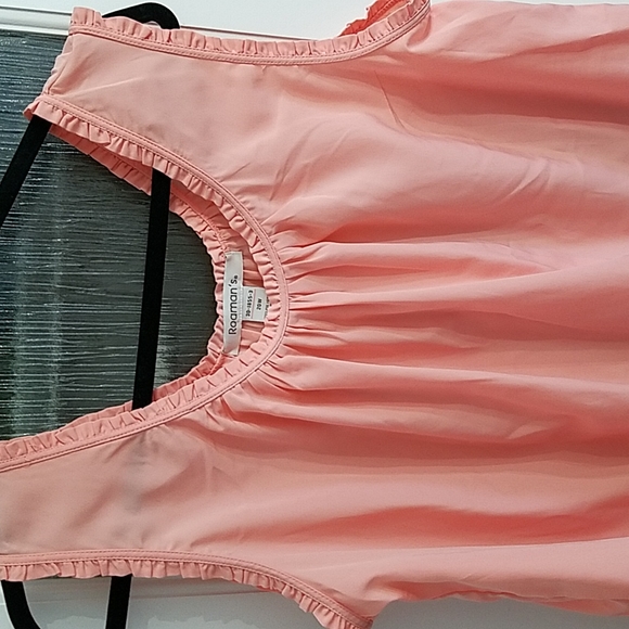 Jacket and ruffled shell - Picture 2 of 7